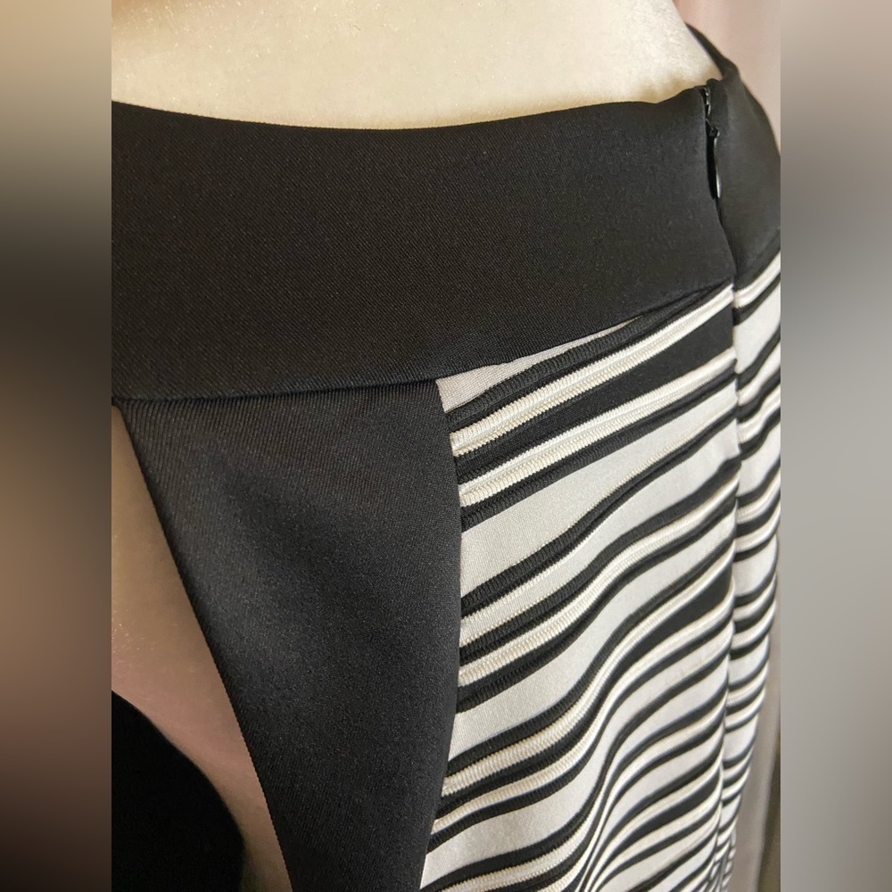 NWT R&M Richards Sleeveless Scoop Neck Black & White Ribbed Cocktail Dress: BB74 - Picture 13 of 15